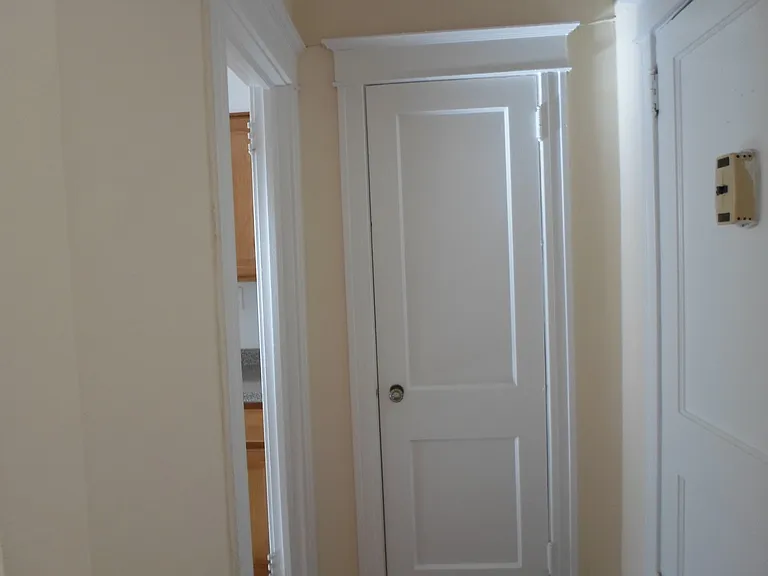 Upsal Gardens Apartments- Beautiful historical building with breathtaking charm! — Photo 32