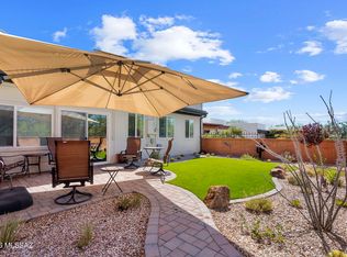 653 W Redondo Pl, Green Valley, AZ 85614