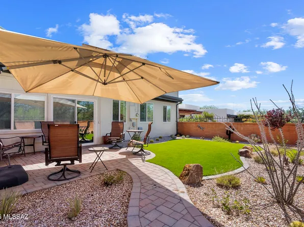 653 W Redondo Pl, Green Valley, AZ 85614