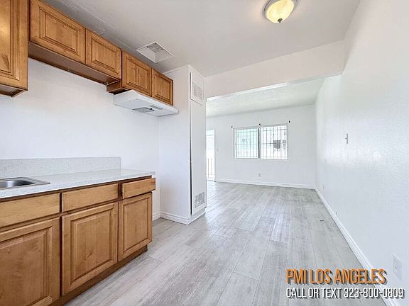 4th image of 8306 S Main St APT 4