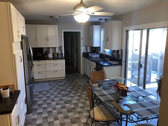 3rd image of 480 Francis Avenue Ct