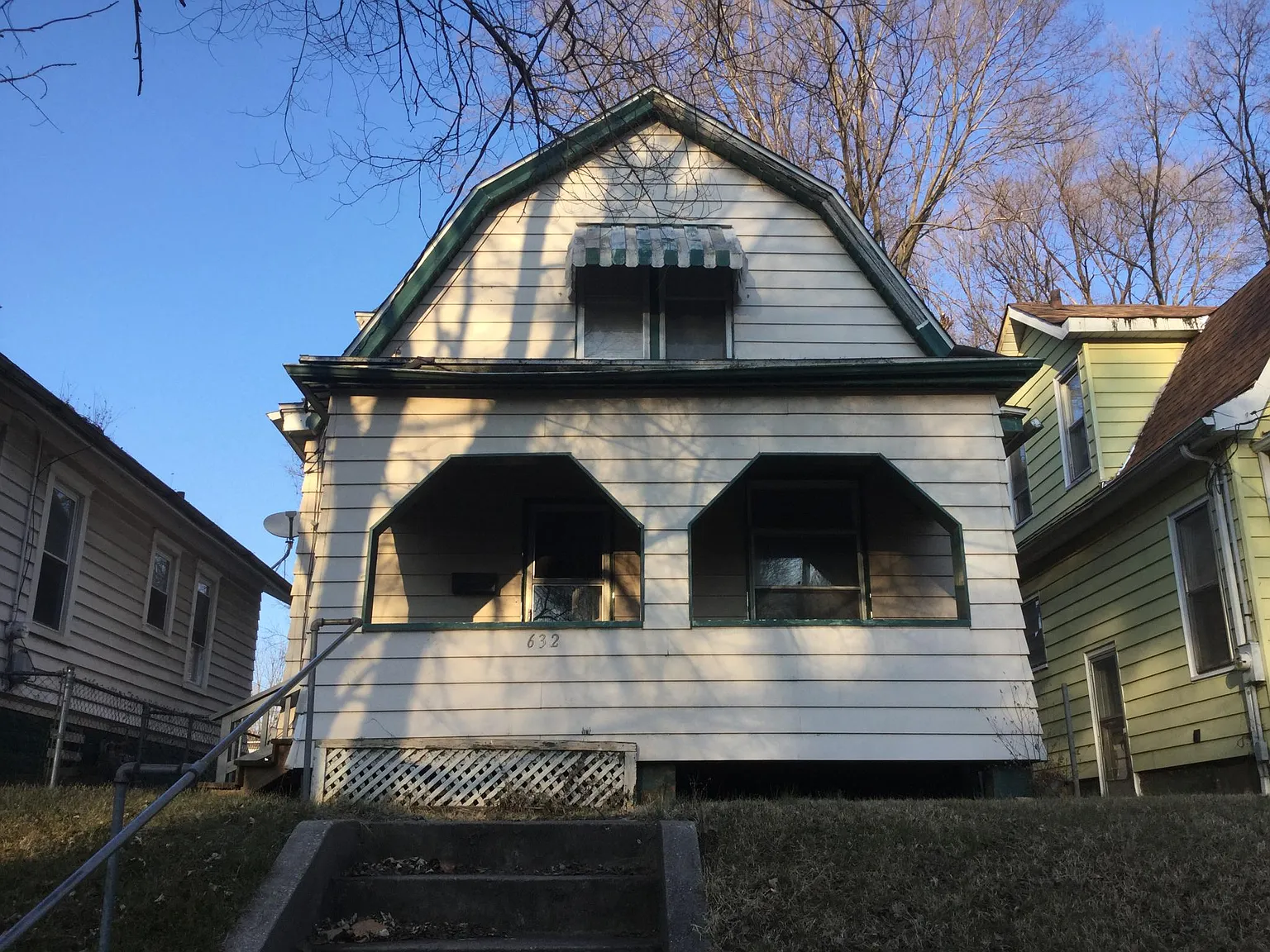 632 Haungs Ave photo 1