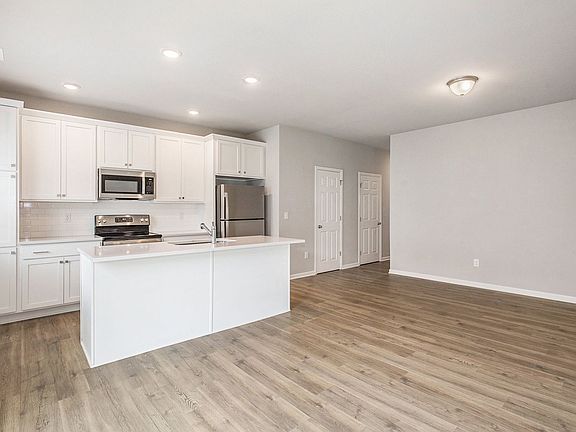 4th image of 3031 S Sedge Wren Dr SW