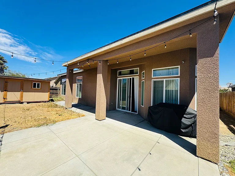 1525 Greenwich Dr — Photo 15