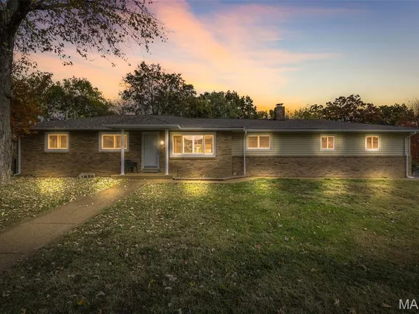 1858 Sonny Dr, Arnold, MO 63010