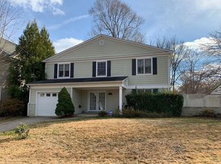 4105 Edgevale Ct, Chevy Chase, MD 20815