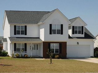 49 Guilford Ct, Spring Lake, NC 28390