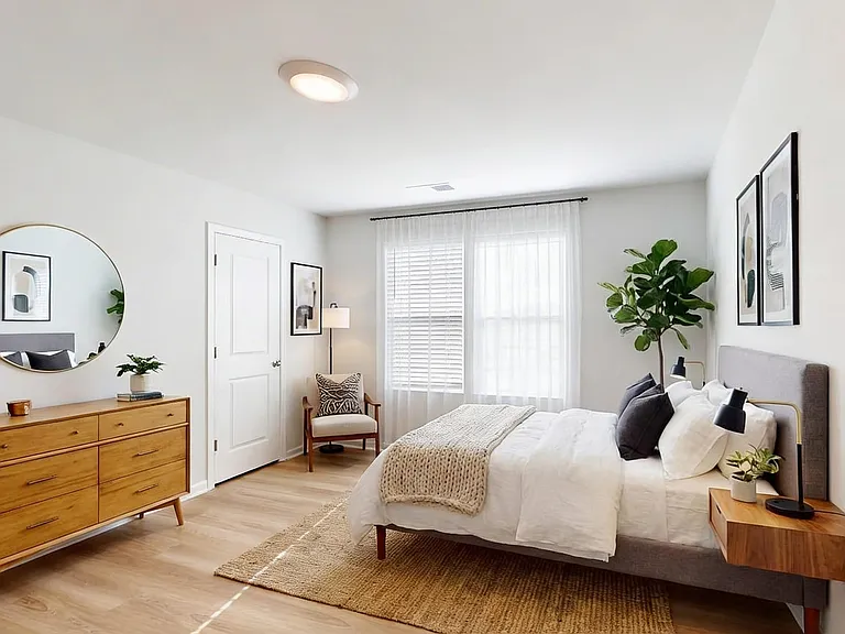 Quinn Residences at Snapping Shoals — Photo 14