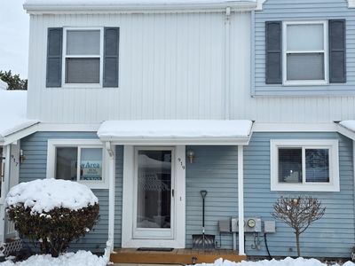 919 E Harbor Vw, Bay City, MI, 48706