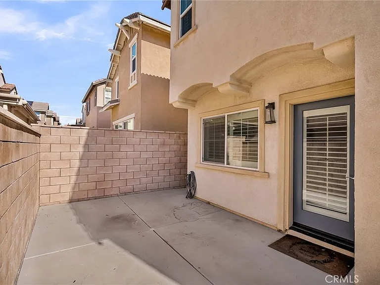 16064 Symphony Ln — Photo 3