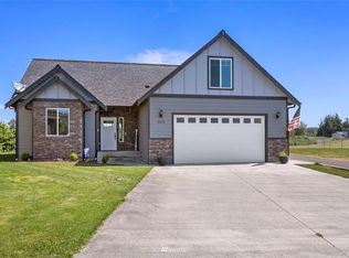 1002 Ridge Ln, Everson, WA 98247