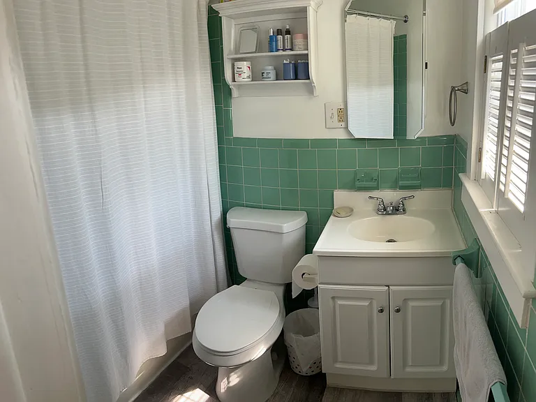 373 Franklin St — Photo 14