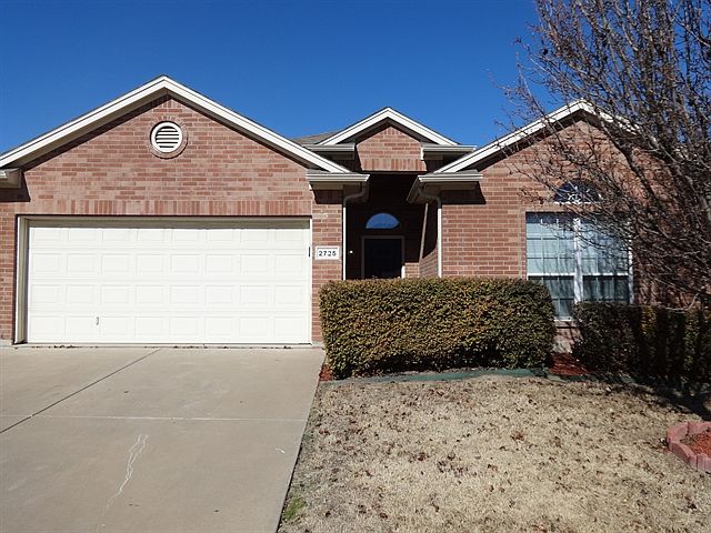 1st image of 2725 Silver Hill Dr