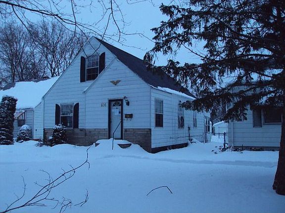 3rd image of 606 S Albert Ave