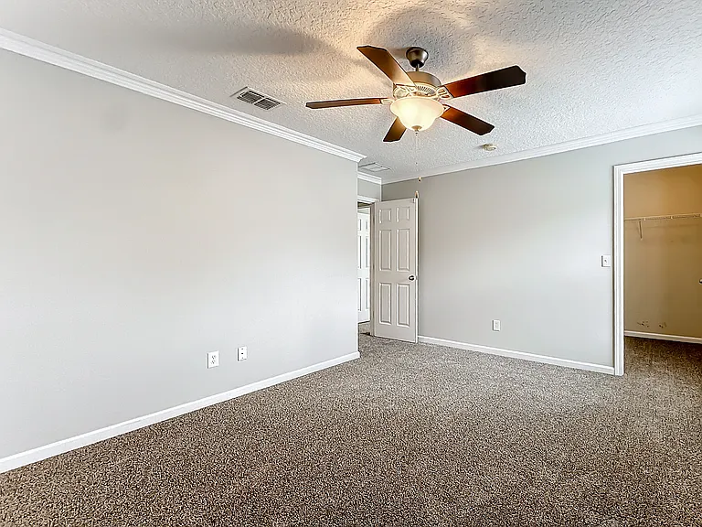 11383 Emilys Crossing Ct — Photo 19