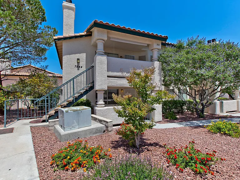 7944 Decker Canyon Dr #102 — Photo 3
