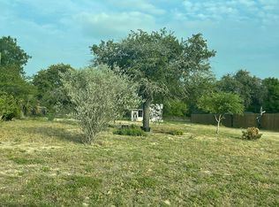 23110 Grand Spg, Elmendorf, TX 78112