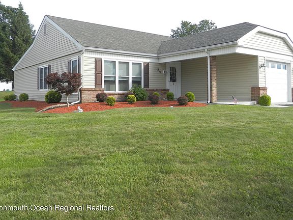 4th image of 89 N Buckingham Drive