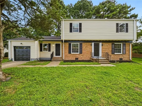 224 Dexter St E, Chesapeake, VA 23324