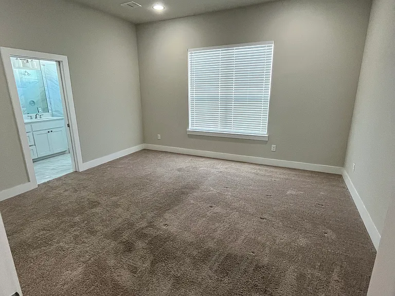 2112 Shea Rd #203 — Photo 12