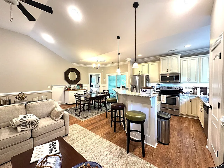 123 Vista Ln — Photo 10
