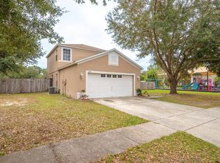 1701 Mosaic Forest Dr, Seffner, FL 33584