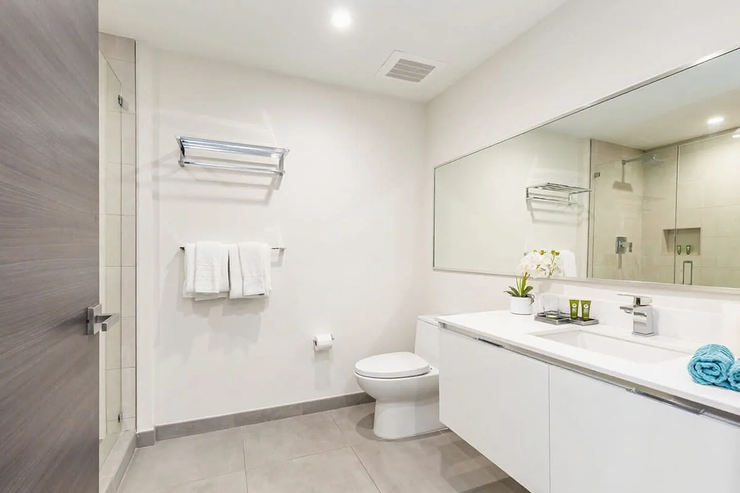 Studio, 1.0 bath, 398 sqft, $2,248 — Photo 4