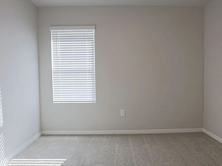 1156 Brooklands Dr — Photo 13