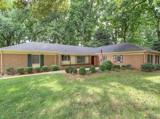 4108 Crossgate Rd, Charlotte, NC 28226