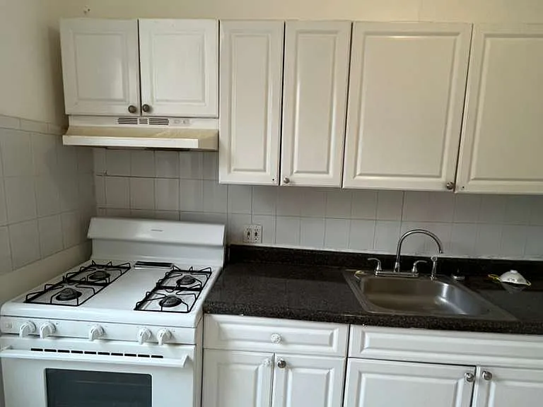 154 Belmont Ave #105 — Photo 21