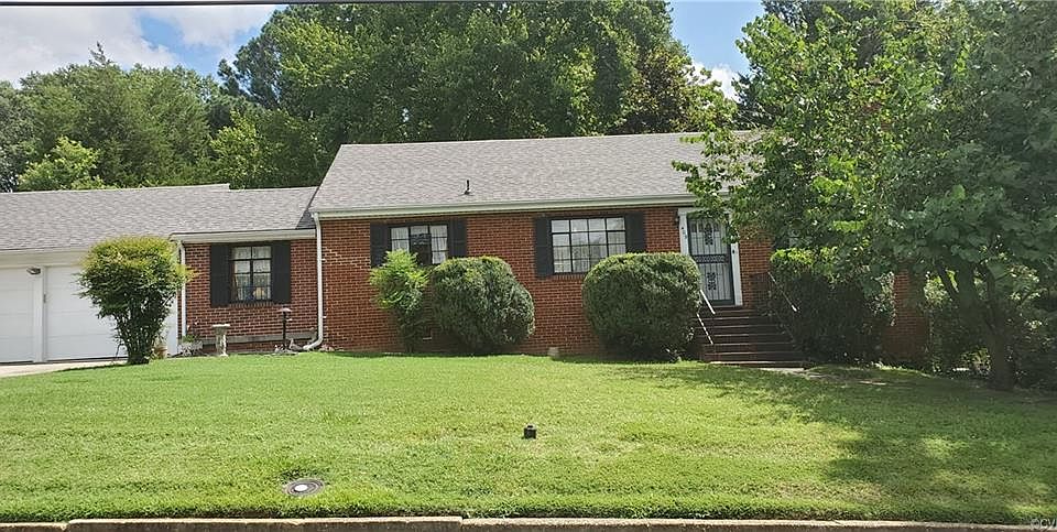 1st image of 409 Jefferson Ave