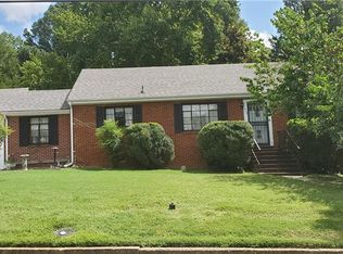 409 Jefferson Ave, Hopewell, VA 23860