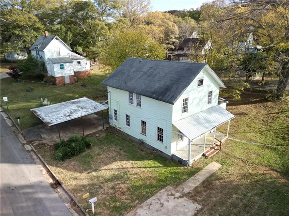 410 Walnut Ave SE, Lindale, GA 30147