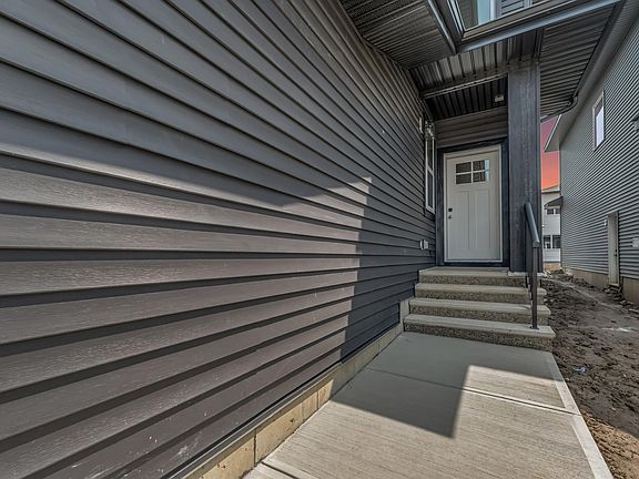 2nd image of 4647 17th Ave SW
