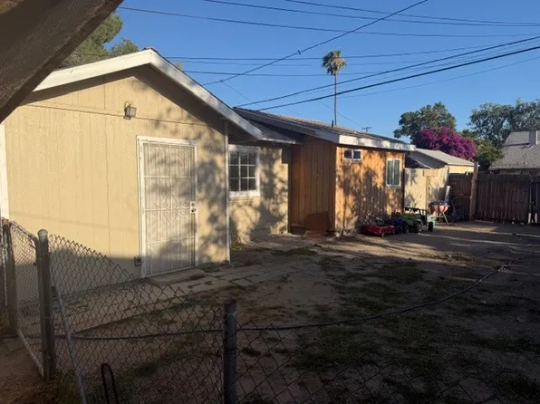 274 E C St, Colton, CA 92324