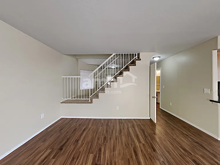10460 E Obispo Ave — Photo 8