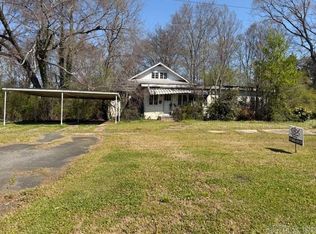 215 E Cross St, De Witt, AR 72042