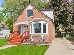 8841 S Fairfield Ave, Evergreen Park, IL