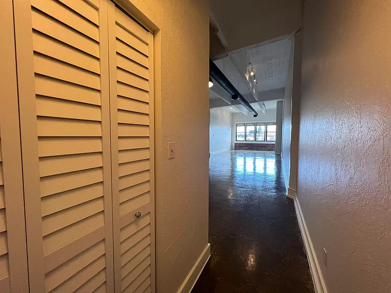 408 S Front St #508 — Photo 14