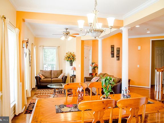 5th image of 2438 Cypress Green Ln
