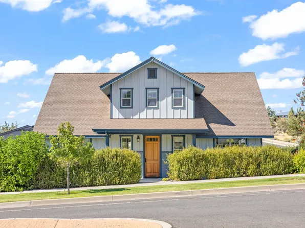 1082 SE Yarrow Ave, Madras, OR 97741