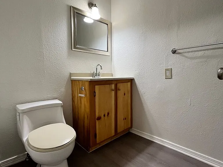 10 Rankin St — Photo 17