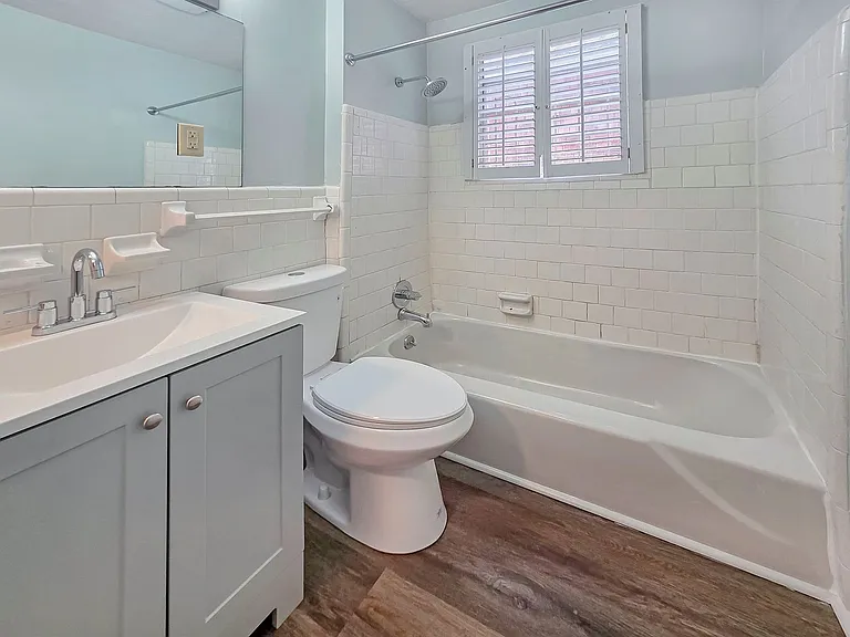 1111 Lawton Pl SW #A — Photo 18