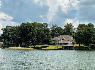 9284 E Court 11, Effingham, IL