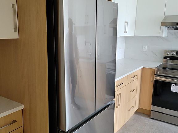 3rd image of 5911 Alderbridge Way #1202