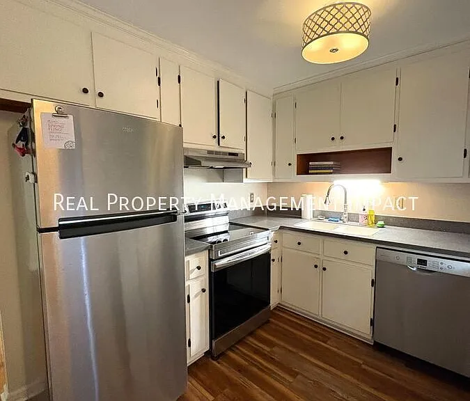 1909 Birmingham Ave — Photo 27