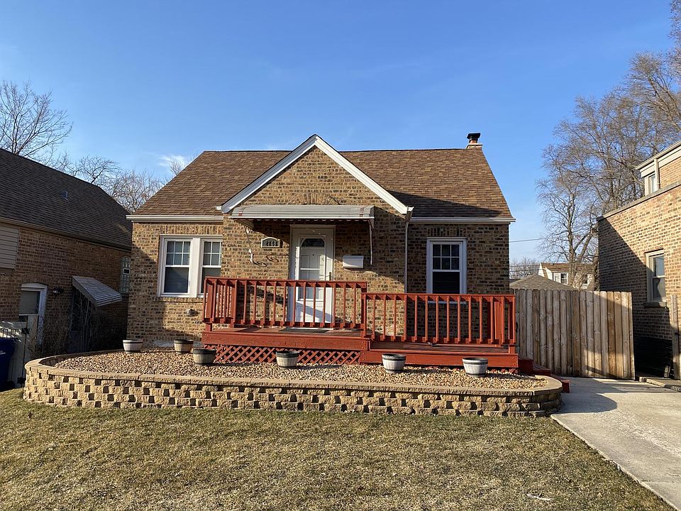 1st image of 2748 W 96th St