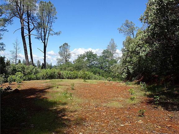 2nd image of 0 Powell Ridge Rd