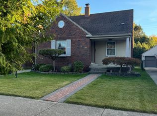 23051 Sheridan St, Dearborn, MI 48128
