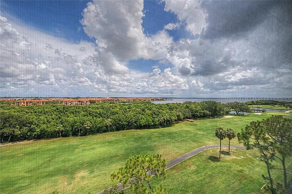 3300 Cove Cay Dr Unit 7D
